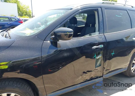 2018 Nissan Pathfinder S from USA, damaged, VIN 5N1DR2MM3JC646841